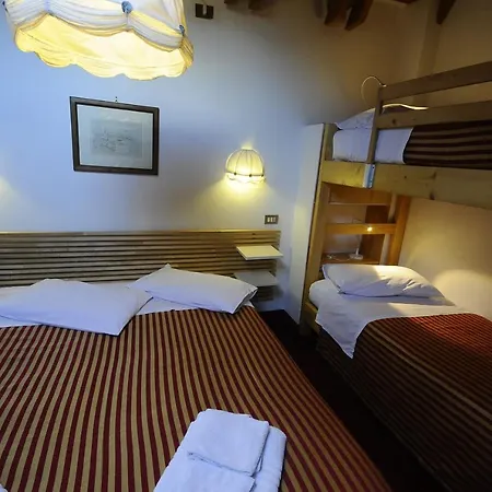 Al Bosco Hotel Roana